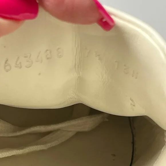 Authentic Gucci Ace White Leather Sneakers  Red & Green Logo Band Mens Size  7.5 - Picture 3 of 9